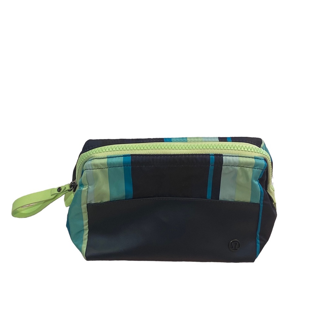 Lululemon Toiletry Bag - Picture 7 of 8